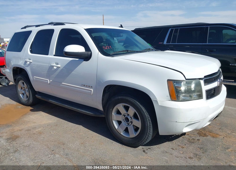 2011 CHEVROLET TAHOE LS VIN: 1GNSCAE00BR182528