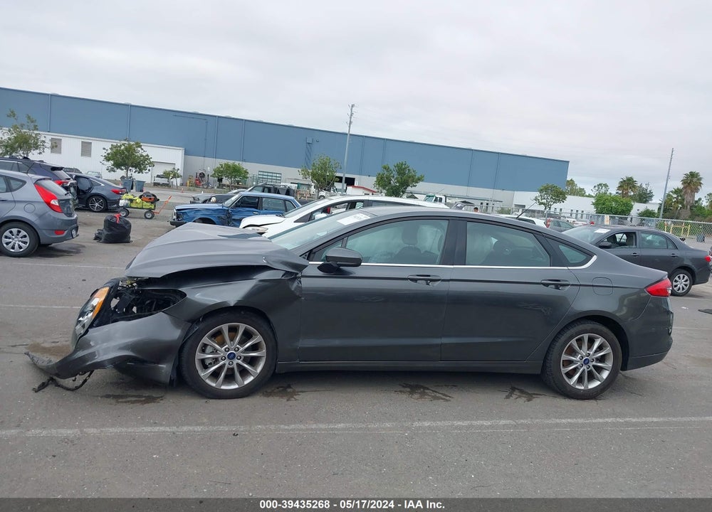 2017 FORD FUSION SE VIN: 3FA6P0H74HR294687