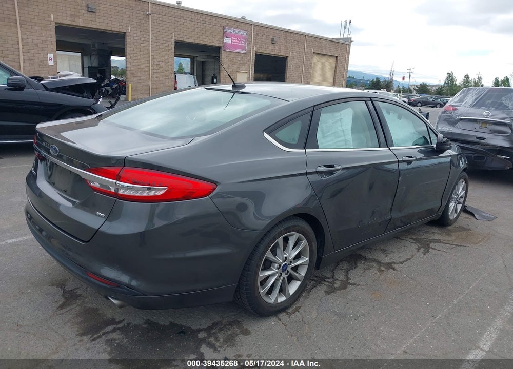 2017 FORD FUSION SE VIN: 3FA6P0H74HR294687