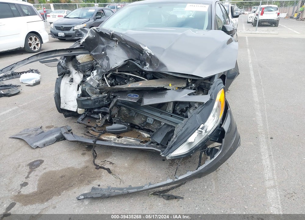 2017 FORD FUSION SE VIN: 3FA6P0H74HR294687