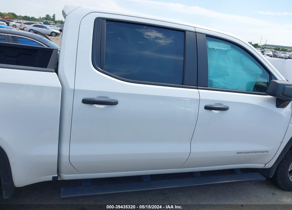 2022 GMC SIERRA 1500 4WD SHORT BOX PRO VIN: 1GTUUAED6NZ554301
