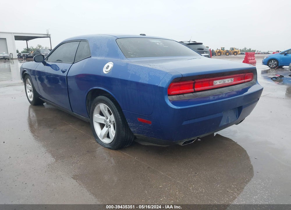 2012 DODGE CHALLENGER SXT VIN: 2C3CDYAG4CH292171