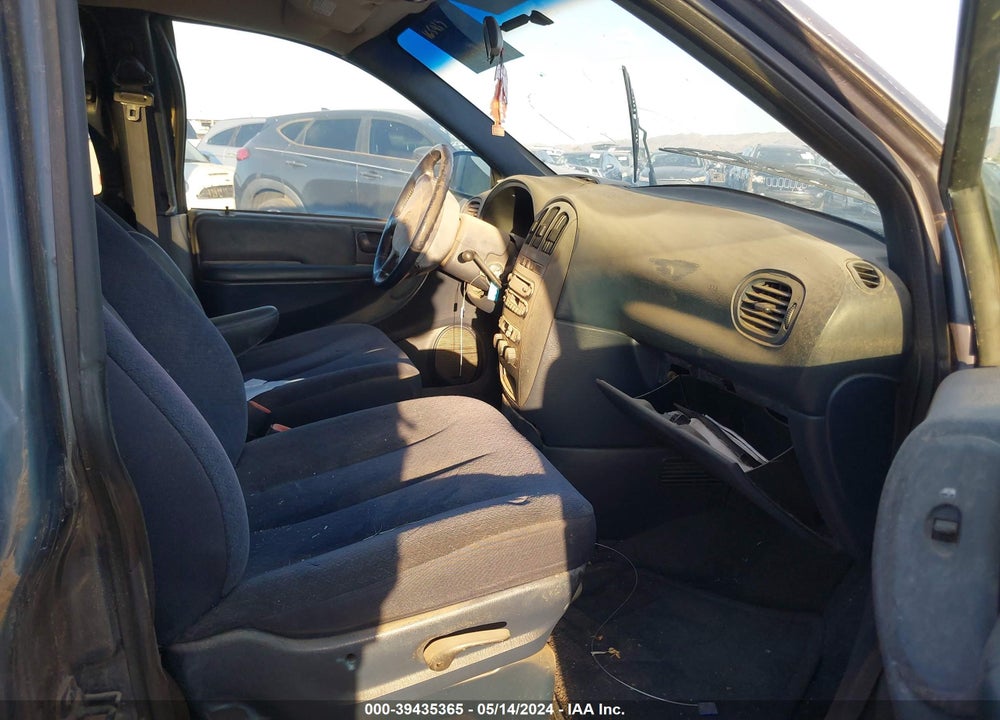 2002 DODGE GRAND CARAVAN SPORT VIN: 2B4GP44342R506460