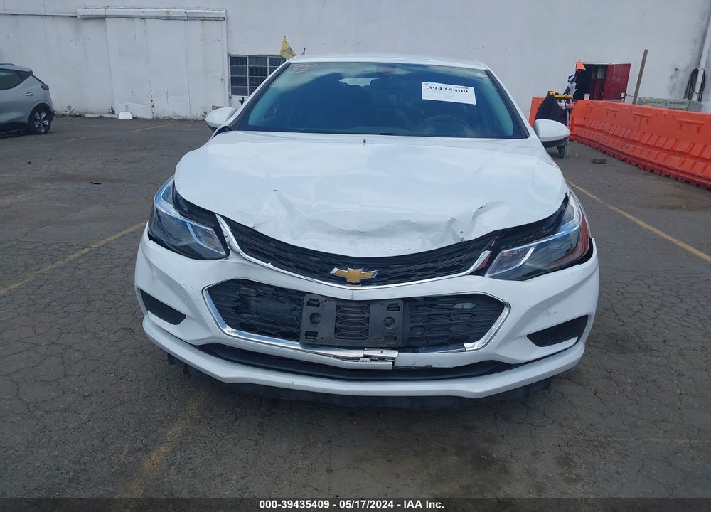 2017 CHEVROLET CRUZE LT AUTO VIN: 1G1BE5SMXH7123484