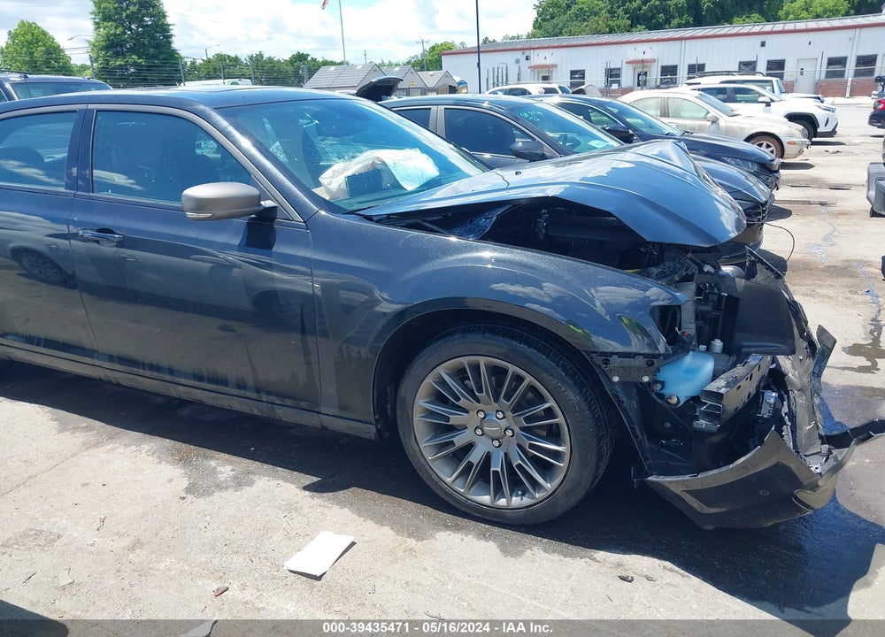 2014 CHRYSLER 300C JOHN VARVATOS LIMITED EDITION VIN: 2C3CCADG9EH238440