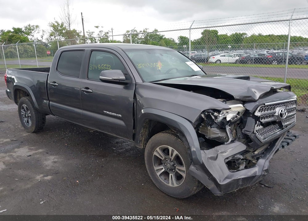 2017 TOYOTA TACOMA DBL CAB/SR5/TRD SPORT/OR VIN: 5TFDZ5BN0HX013752