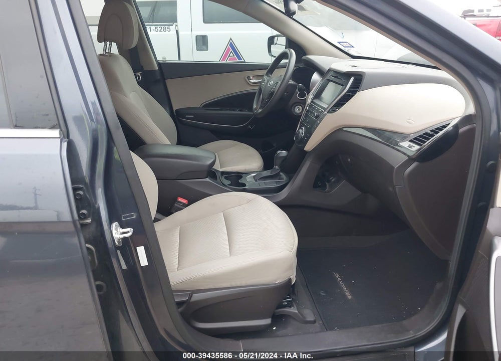 2017 HYUNDAI SANTA FE SPORT 2.4L VIN: 5XYZU3LB3HG428516