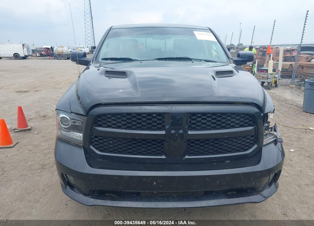 2017 RAM 1500 NIGHT 4X4 5'7 BOX VIN: 1C6RR7MT6HS733512