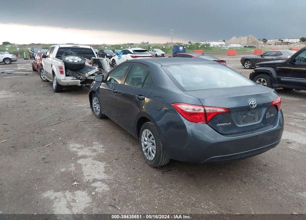 2017 TOYOTA COROLLA LE VIN: 2T1BURHE5HC853531