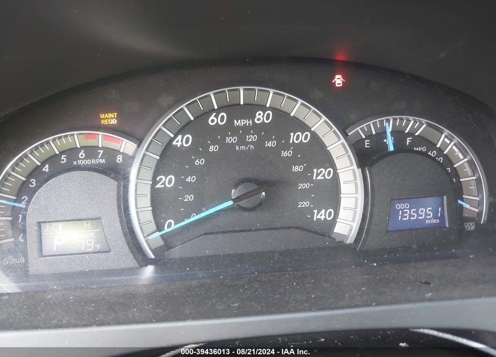 2013 TOYOTA CAMRY SE VIN: 4T1BF1FK1DU644008