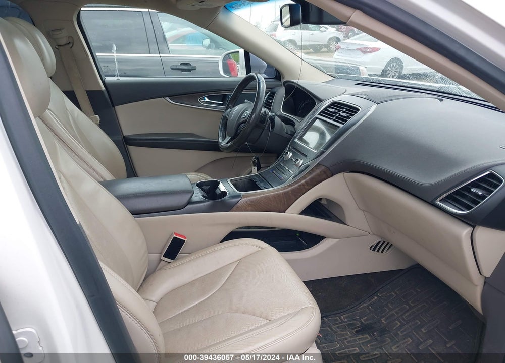 2016 LINCOLN MKX RESERVE VIN: 2LMTJ8LR2GBL76162