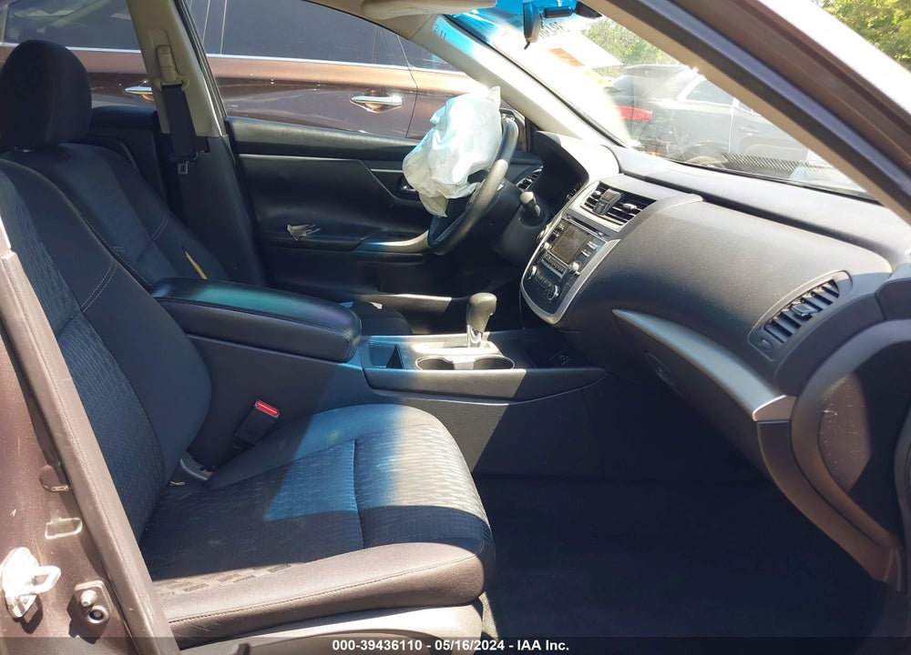 2016 NISSAN ALTIMA VIN: 1N4AL3AP6GN317213