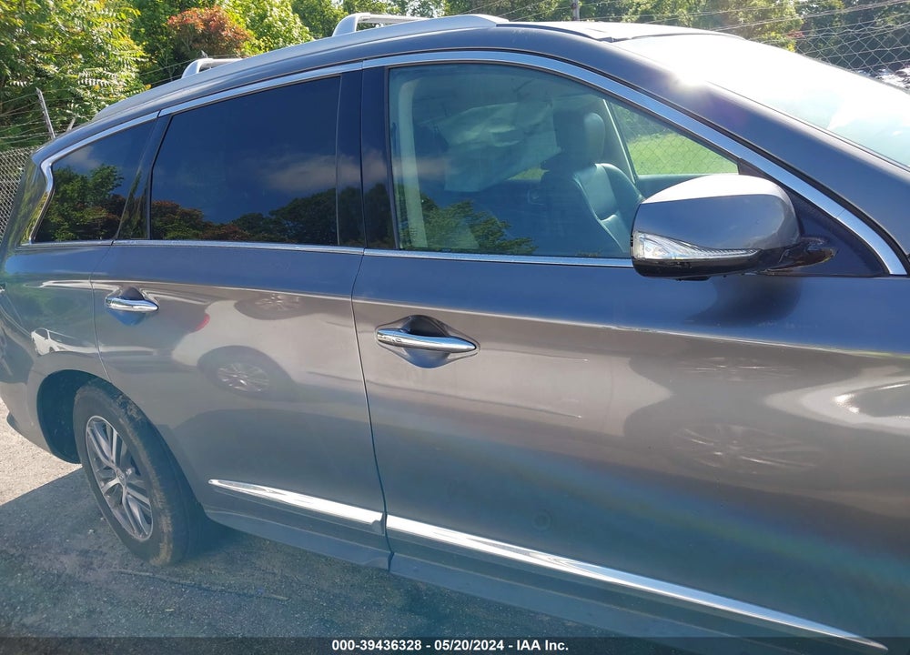 2016 INFINITI QX60 VIN: 5N1AL0MM2GC530368