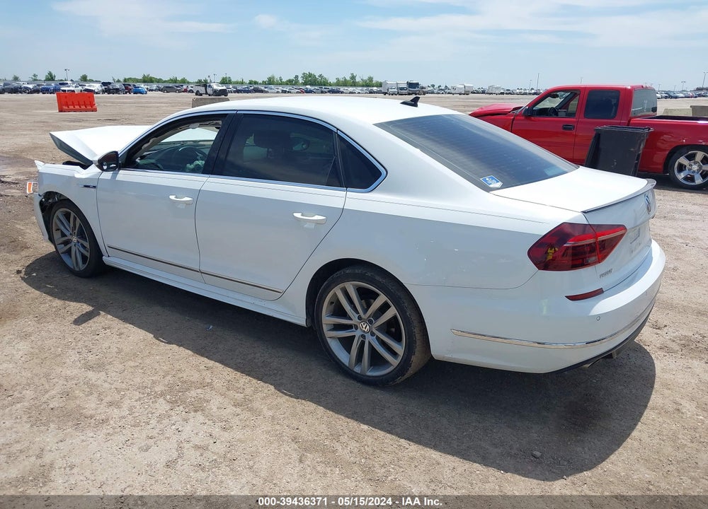 2019 VOLKSWAGEN PASSAT 2.0T SE R-LINE VIN: 1VWMA7A31KC013869