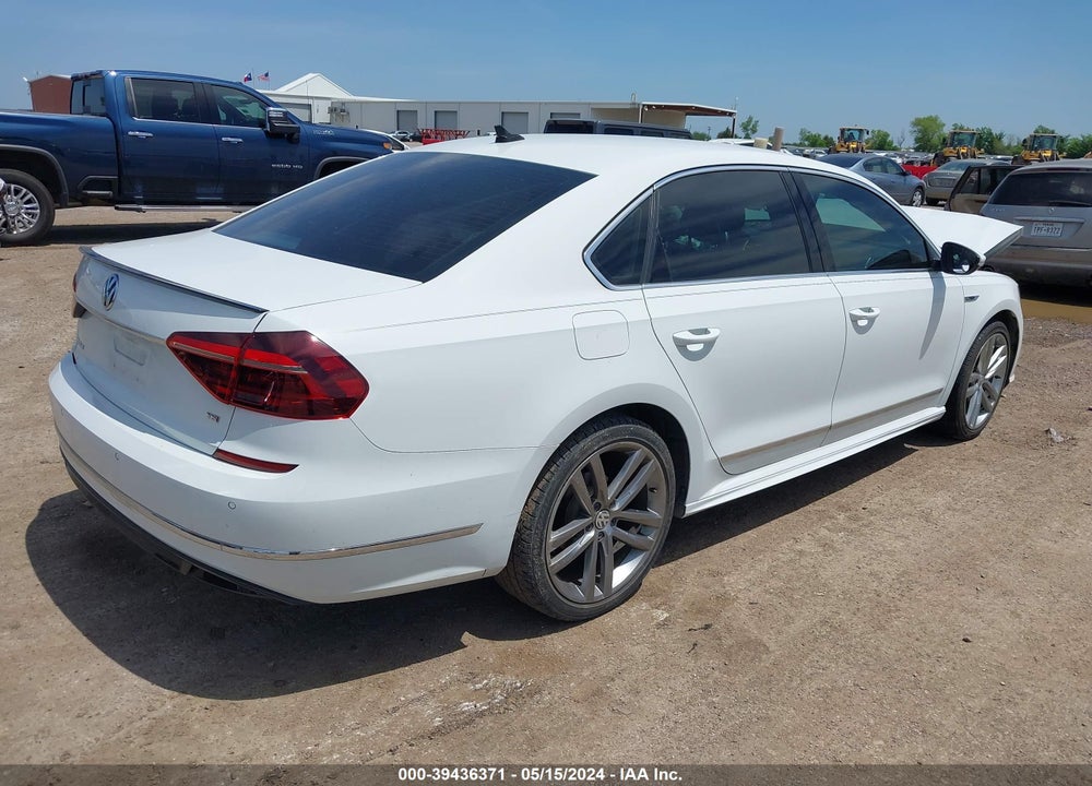 2019 VOLKSWAGEN PASSAT 2.0T SE R-LINE VIN: 1VWMA7A31KC013869