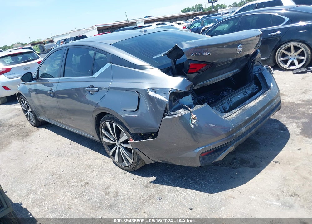 2022 NISSAN ALTIMA SR FWD VIN: 1N4BL4CV2NN411186
