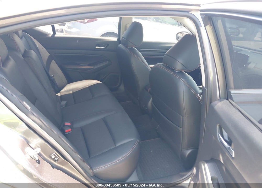 2022 NISSAN ALTIMA SR FWD VIN: 1N4BL4CV2NN411186
