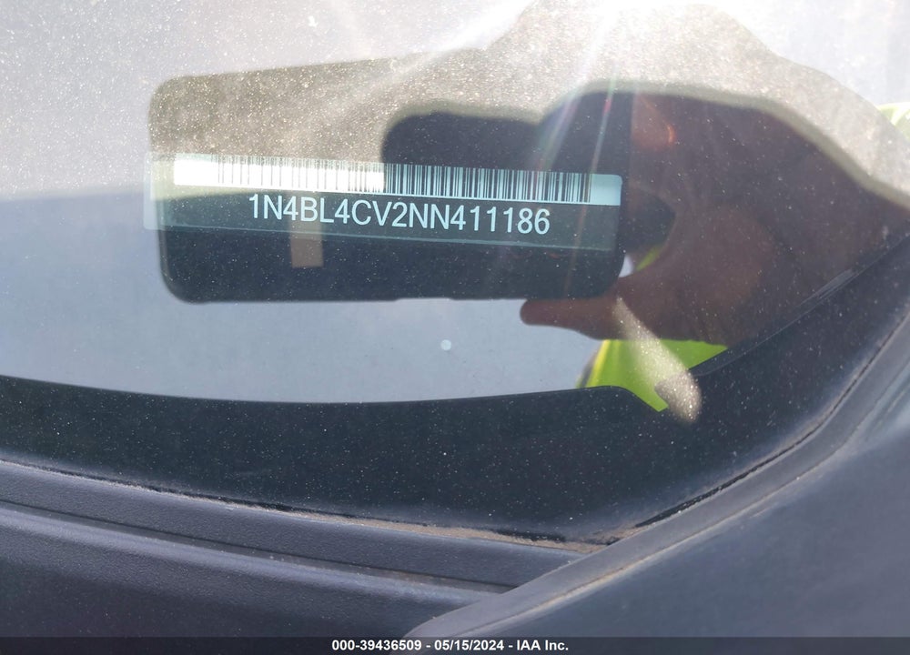 2022 NISSAN ALTIMA SR FWD VIN: 1N4BL4CV2NN411186