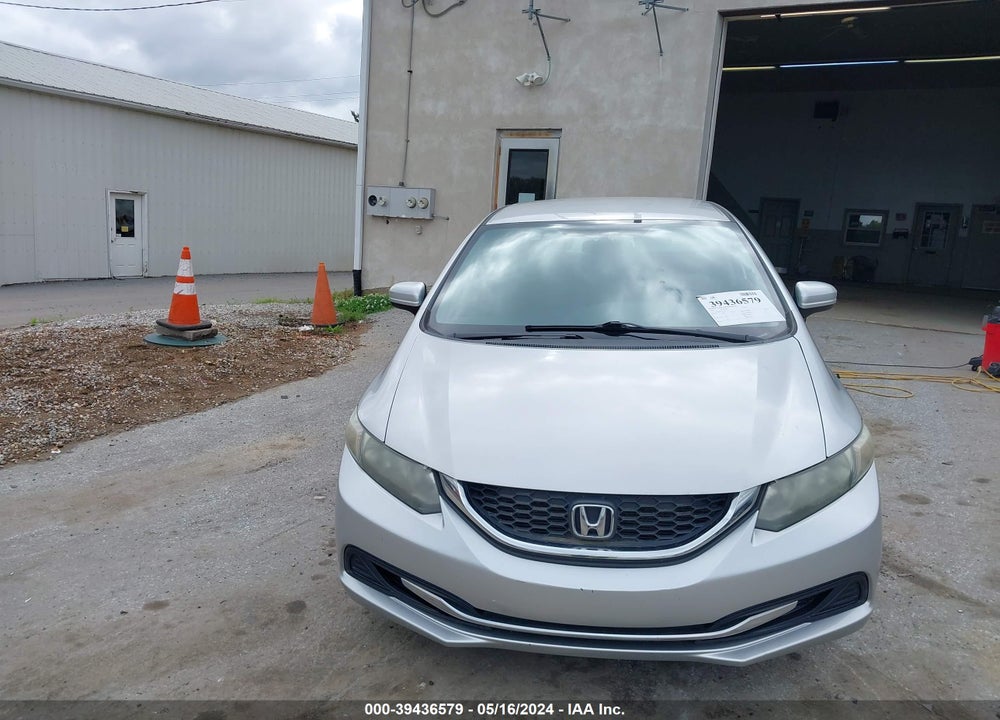 2014 HONDA CIVIC LX VIN: 19XFB2F56EE215173
