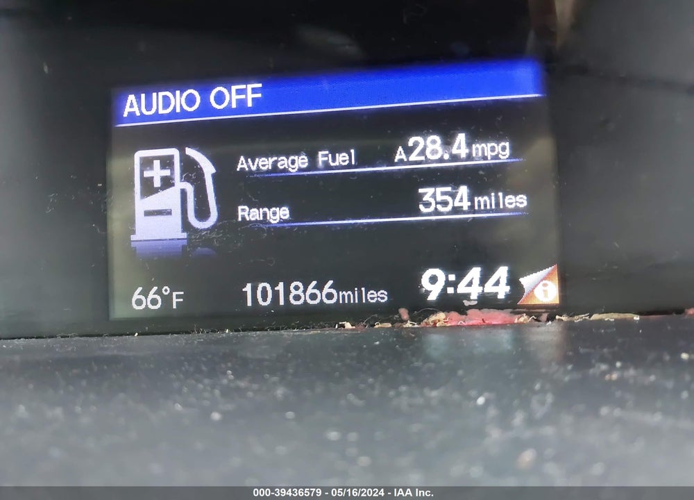2014 HONDA CIVIC LX VIN: 19XFB2F56EE215173