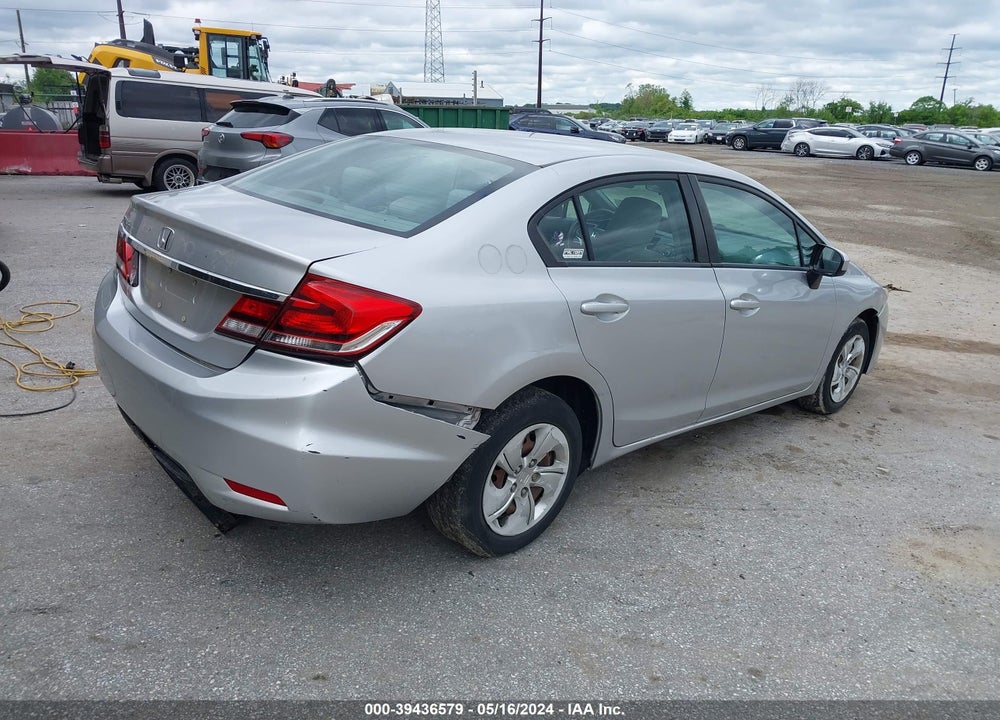 2014 HONDA CIVIC LX VIN: 19XFB2F56EE215173