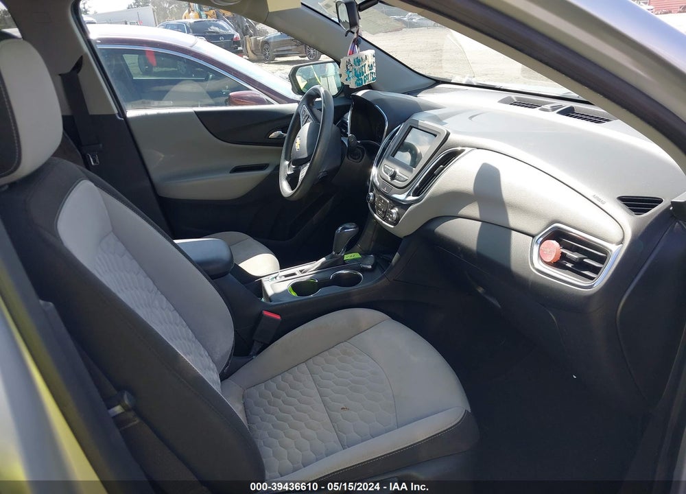 2019 CHEVROLET EQUINOX LT VIN: 2GNAXKEVXK6122754