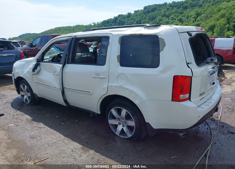 2012 HONDA PILOT TOURING VIN: 5FNYF4H93CB020079