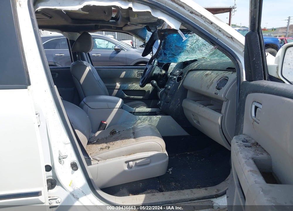2012 HONDA PILOT TOURING VIN: 5FNYF4H93CB020079