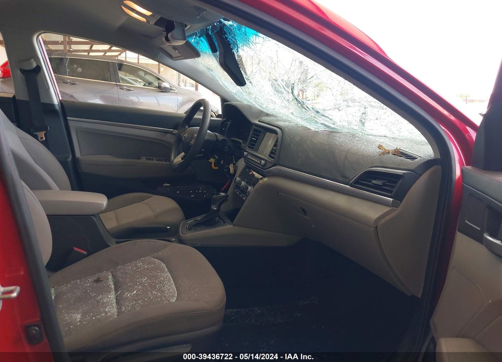 2020 HYUNDAI ELANTRA SEL VIN: 5NPD84LF0LH569777