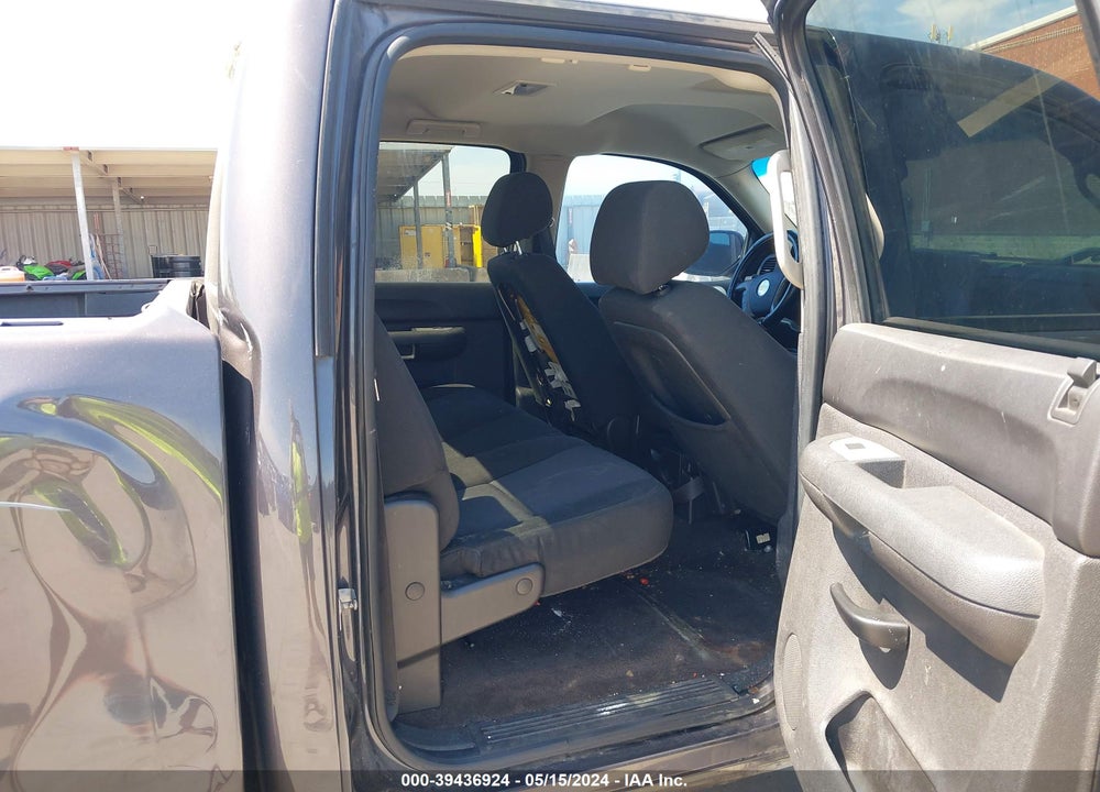 2010 CHEVROLET SILVERADO 1500 LT VIN: 3GCRCSE07AG203984