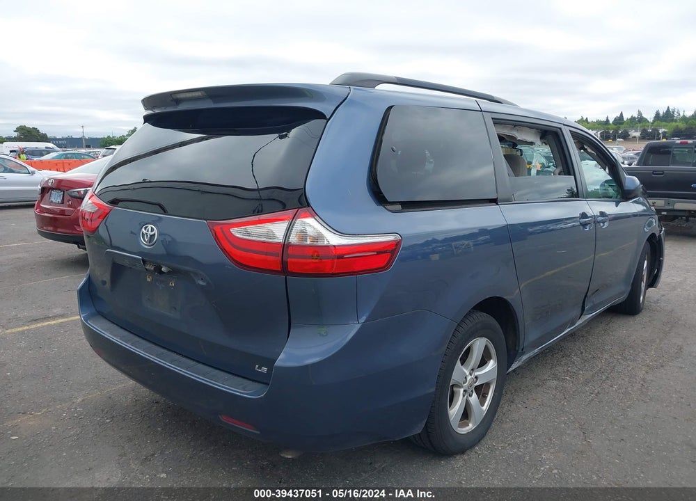 2015 TOYOTA SIENNA LE 8 PASSENGER VIN: 5TDKK3DCXFS635192