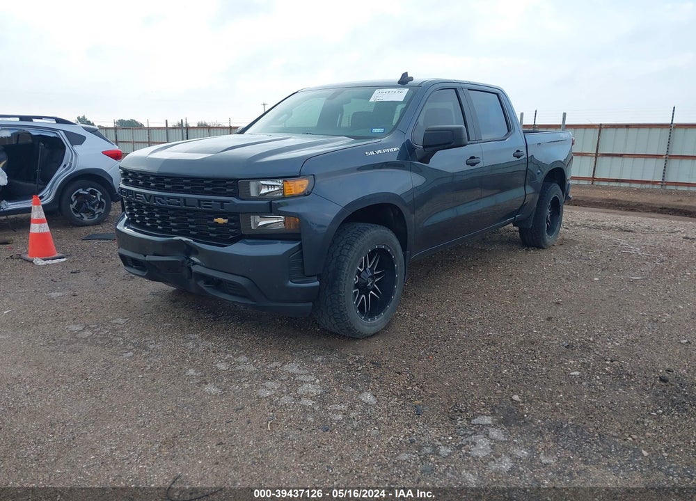 2020 CHEVROLET SILVERADO 1500 4WD SHORT BED CUSTOM VIN: 3GCPYBEH8LG102891