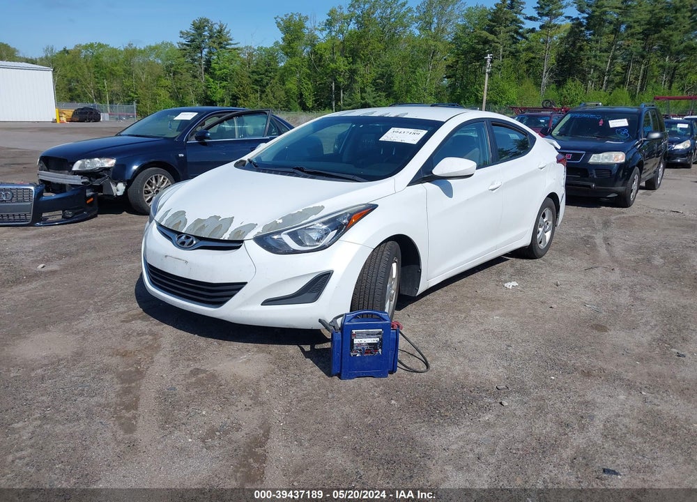 2015 HYUNDAI ELANTRA SE VIN: 5NPDH4AEXFH576220