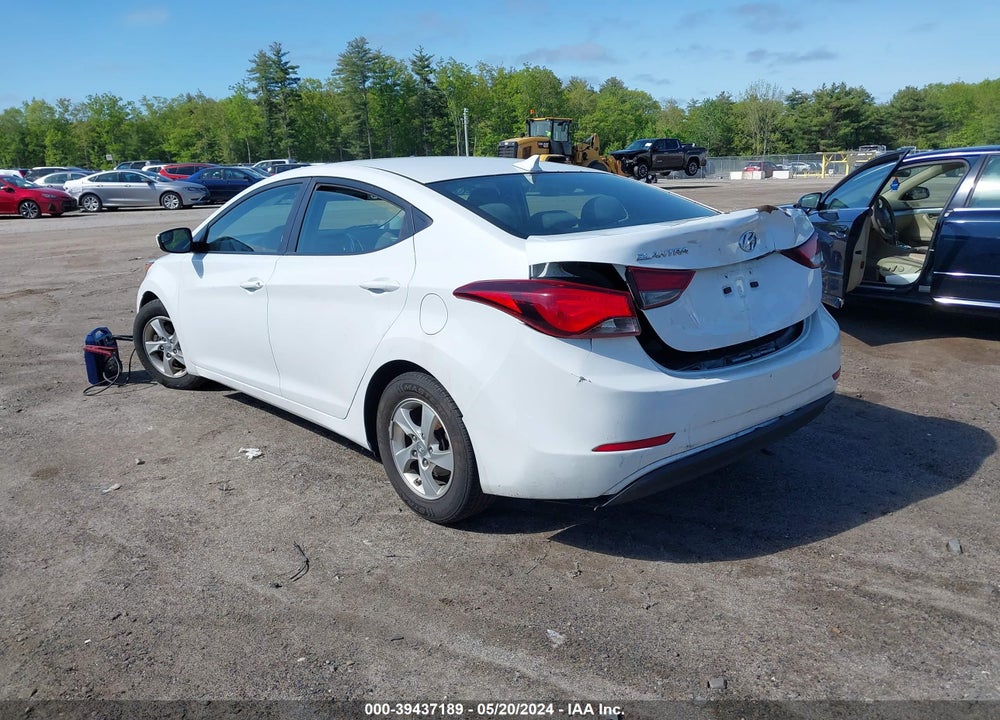2015 HYUNDAI ELANTRA SE VIN: 5NPDH4AEXFH576220