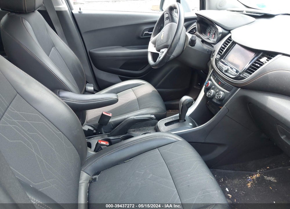 2020 CHEVROLET TRAX FWD LT VIN: 3GNCJLSB4LL170600