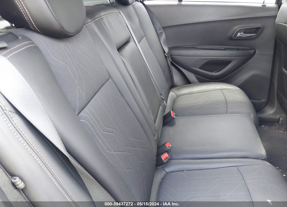2020 CHEVROLET TRAX FWD LT VIN: 3GNCJLSB4LL170600