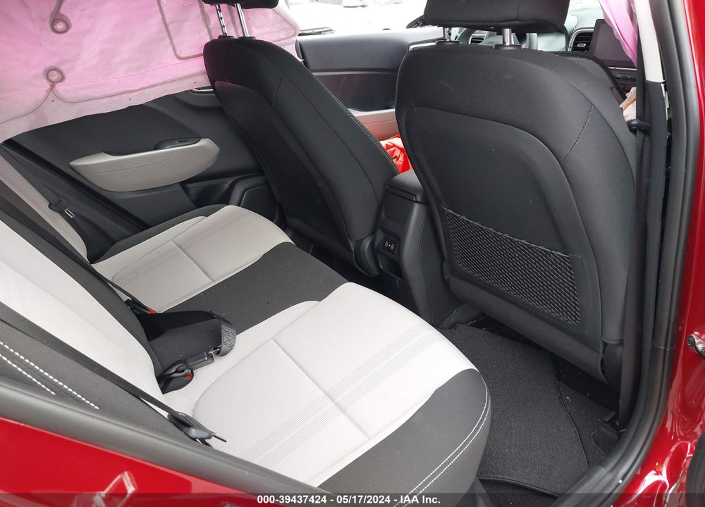 2024 HYUNDAI VENUE SEL VIN: KMHRC8A31RU284049