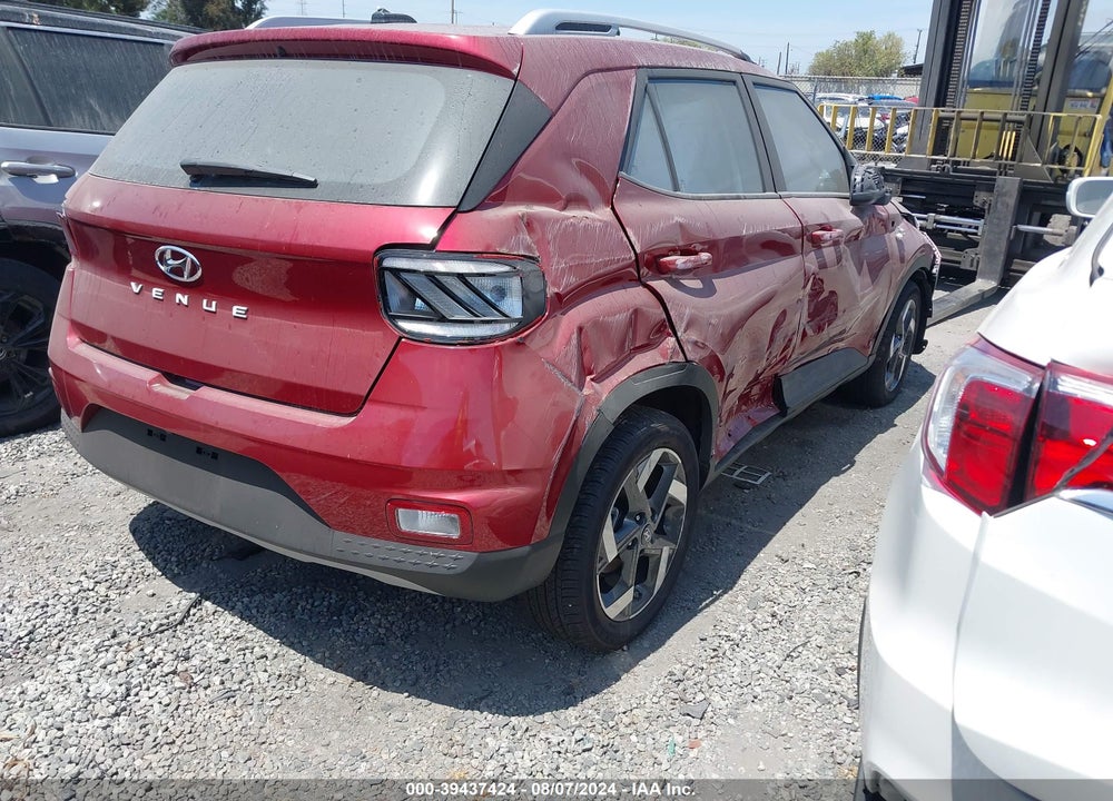 2024 HYUNDAI VENUE SEL VIN: KMHRC8A31RU284049
