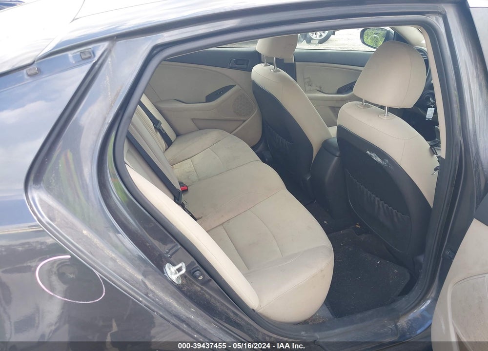 2015 KIA OPTIMA LX VIN: KNAGM4A70F5623634