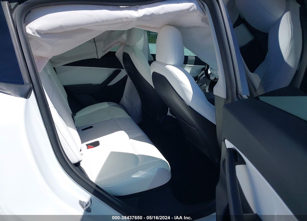2020 TESLA MODEL Y LONG RANGE DUAL MOTOR ALL-WHEEL DRIVE VIN: 5YJYGDEE5LF058671
