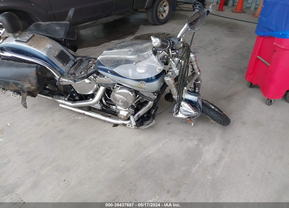 2001 HARLEY-DAVIDSON FXSTDI VIN: 1HD1JBB101Y023525