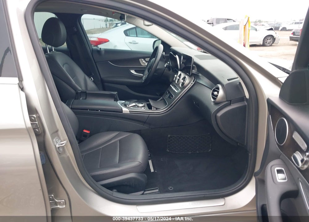 2019 MERCEDES-BENZ C 300 VIN: 55SWF8DB5KU298812
