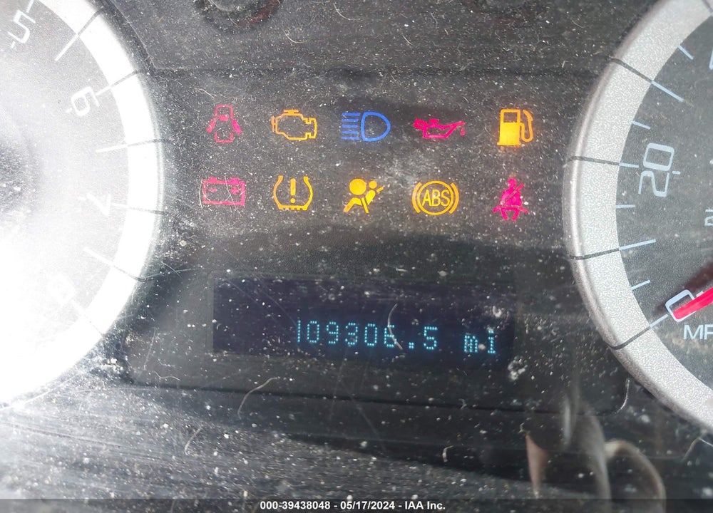 2010 FORD ESCAPE LIMITED VIN: 1FMCU0EG5AKC96027