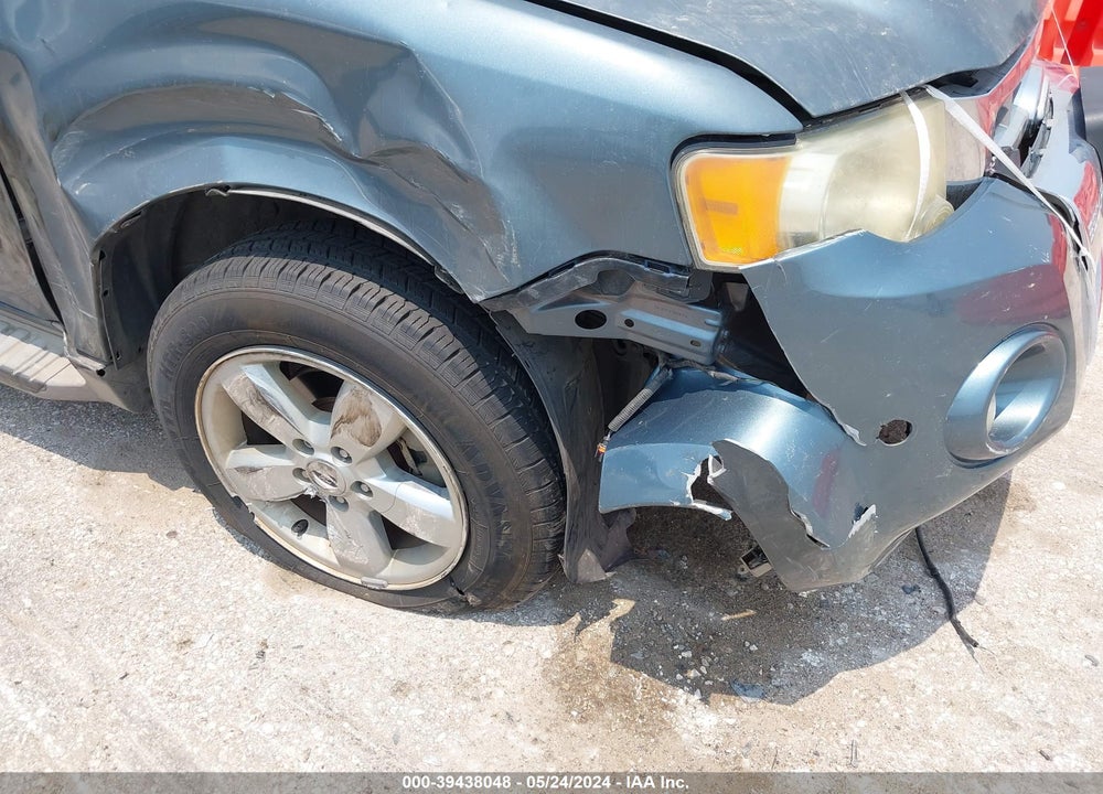 2010 FORD ESCAPE LIMITED VIN: 1FMCU0EG5AKC96027