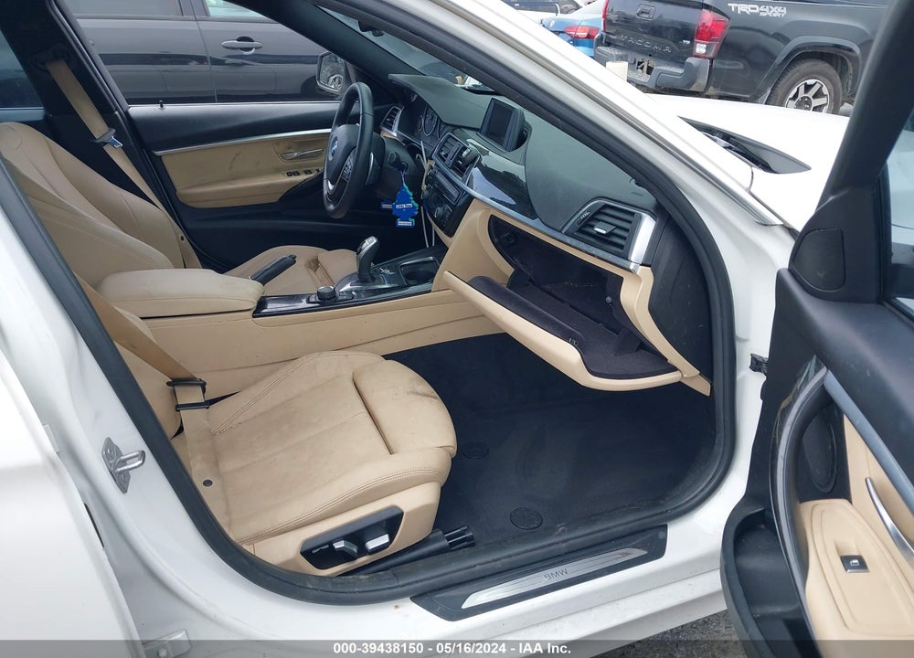 2018 BMW 330I VIN: WBA8B9G55JNV11434