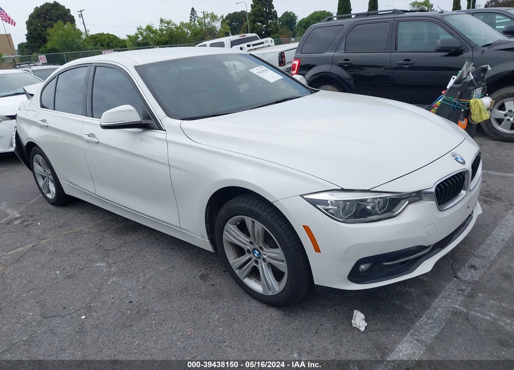 2018 BMW 330I VIN: WBA8B9G55JNV11434