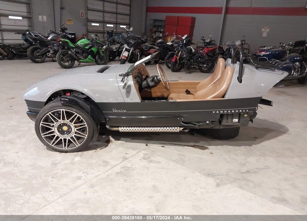 2022 VANDERHALL VENICE VIN: 7KGTC2V16NR003731