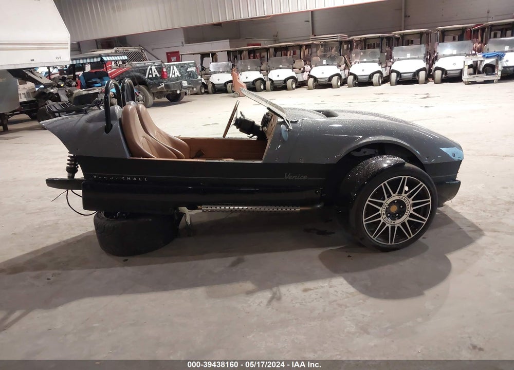 2022 VANDERHALL VENICE VIN: 7KGTC2V16NR003731