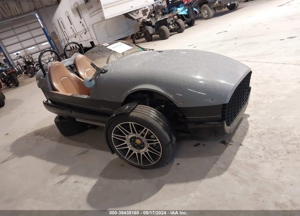 2022 VANDERHALL VENICE VIN: 7KGTC2V16NR003731