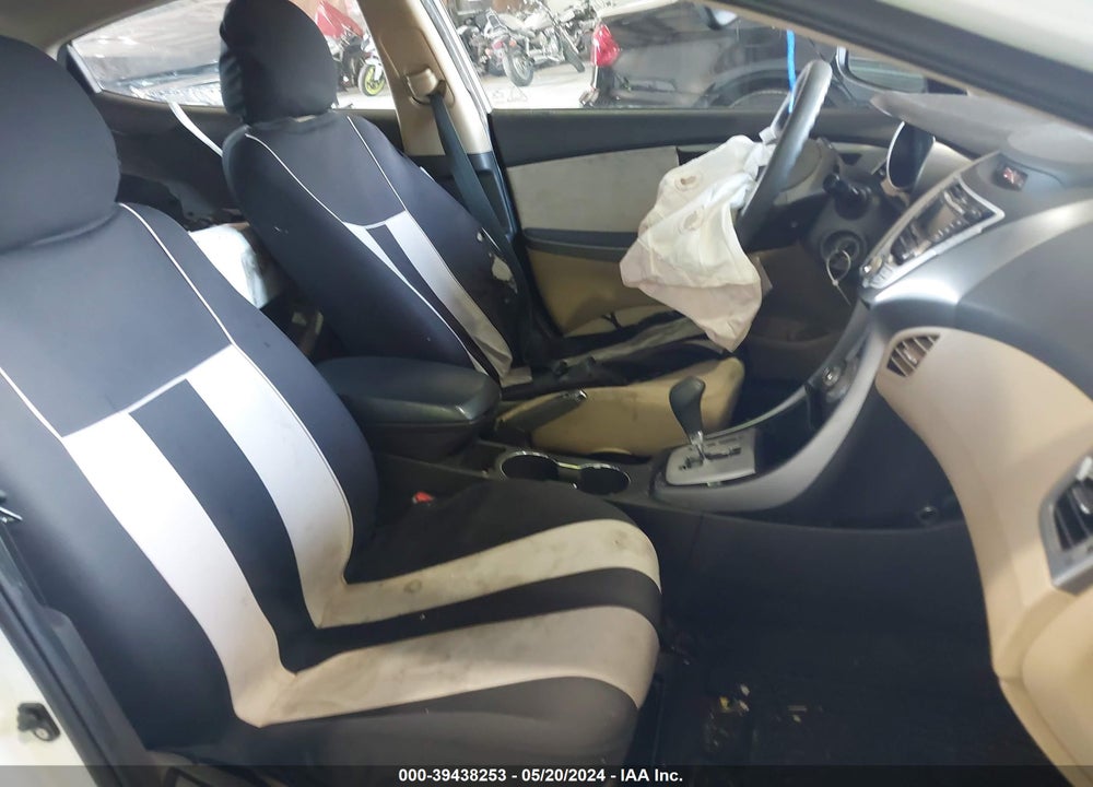 2011 HYUNDAI ELANTRA GLS VIN: 5NPDH4AE1BH015978